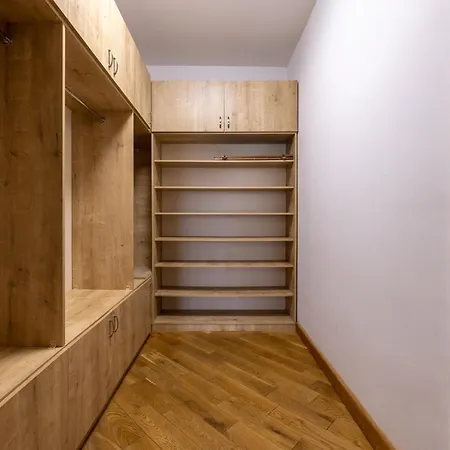 5Bd-5Bth Apartment In Tbilisi City Center Exterior photo